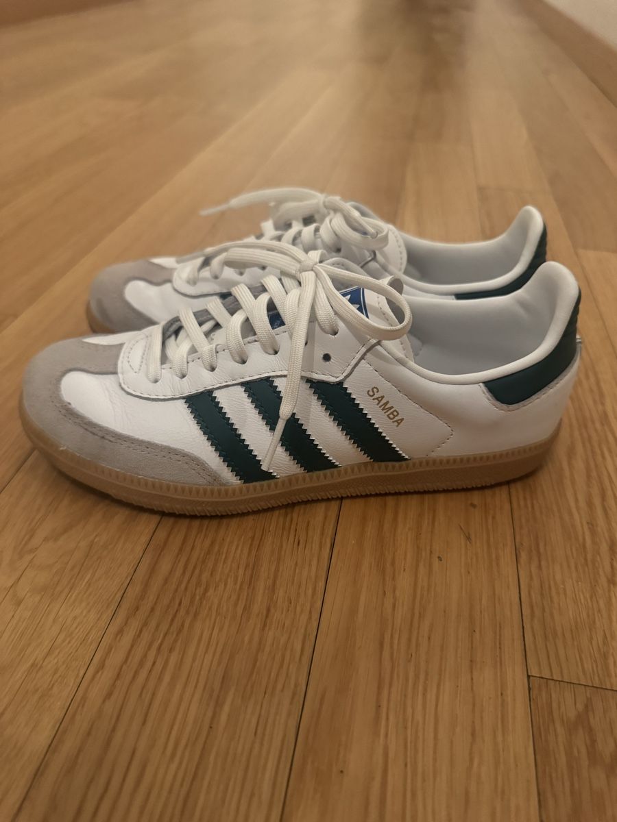 Adidas Scarpe da uomo: adidas Gr. 35 – Nuovo (secondo la descrizione) da Zürich venduto da Ekaterinek 1
