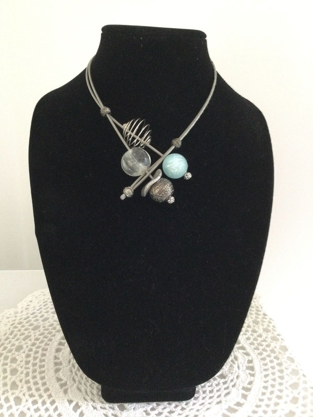 Catenine: Collier artisanal câble plastifié & Perles, NEUF – Nuovo (secondo la descrizione) da Agiez venduto da chouchanelle 3