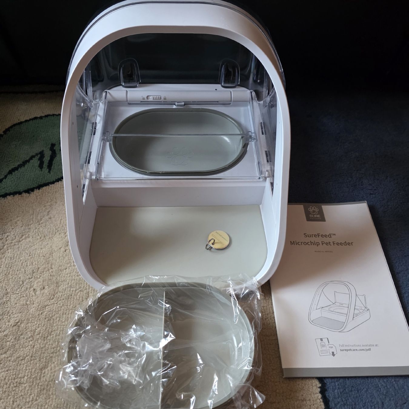 Sure Petcare Futter: Distributore cibo SureFeed Sure Petcare – Gebraucht aus Rancate von sarah357
