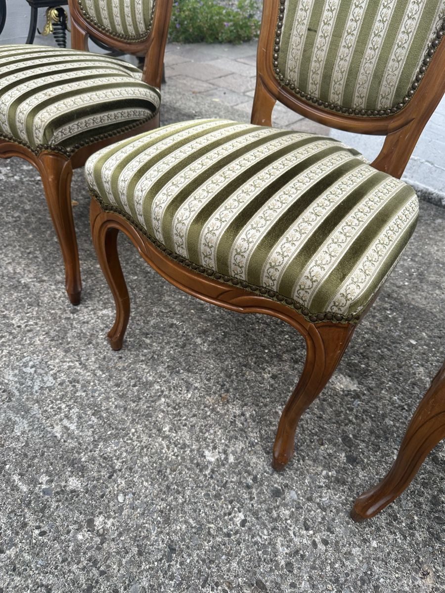 Chaises: 6 Holzstühle Polsterstühle  – D'occasion à Villmergen par Bezdupe 5