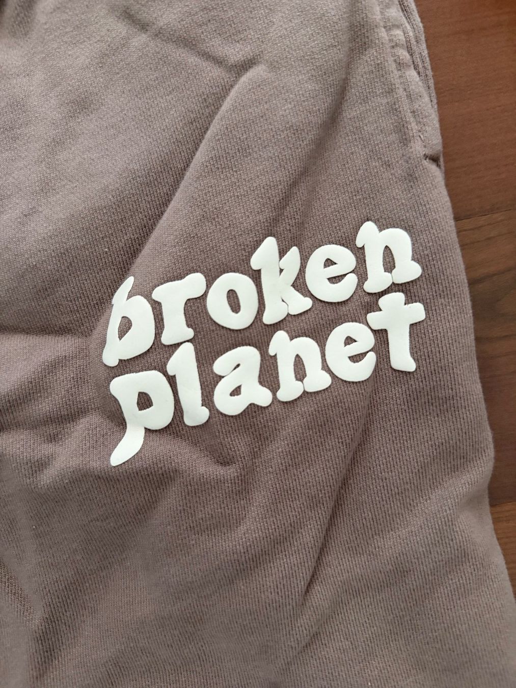 Pantaloni: Broken Planet Shorts – Usato da Grabs venduto da Alvin13 1
