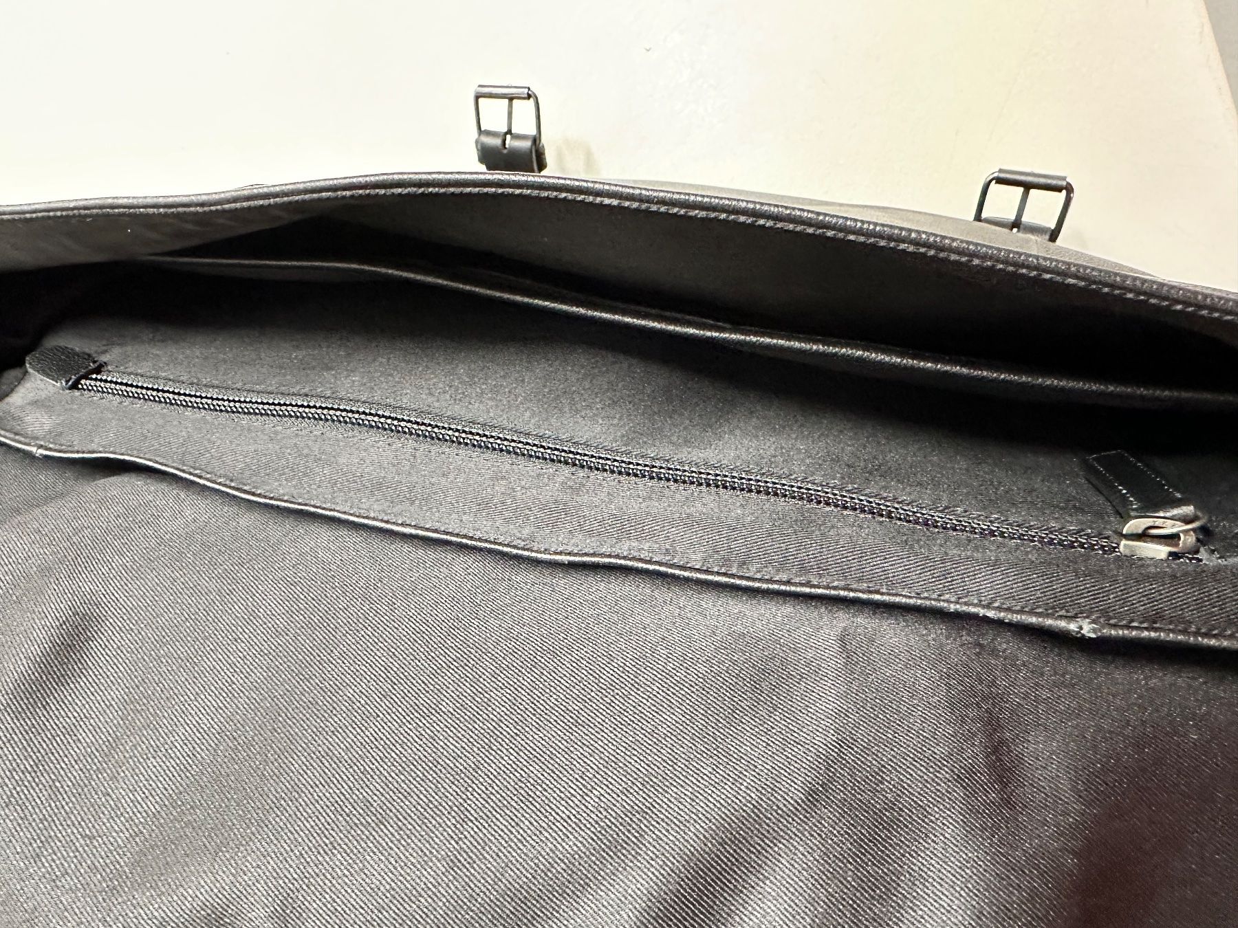 Valigie & Borse: Business-Tasche Leder – Nuovo (secondo la descrizione) da Volketswil venduto da casertana 2
