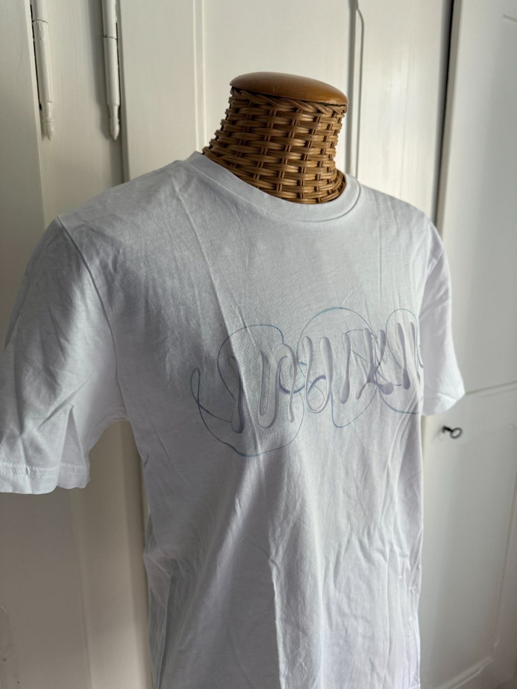T-Shirts: T-Shirt weiss mit Print S – Gebraucht aus Zürich von Diazaio 1