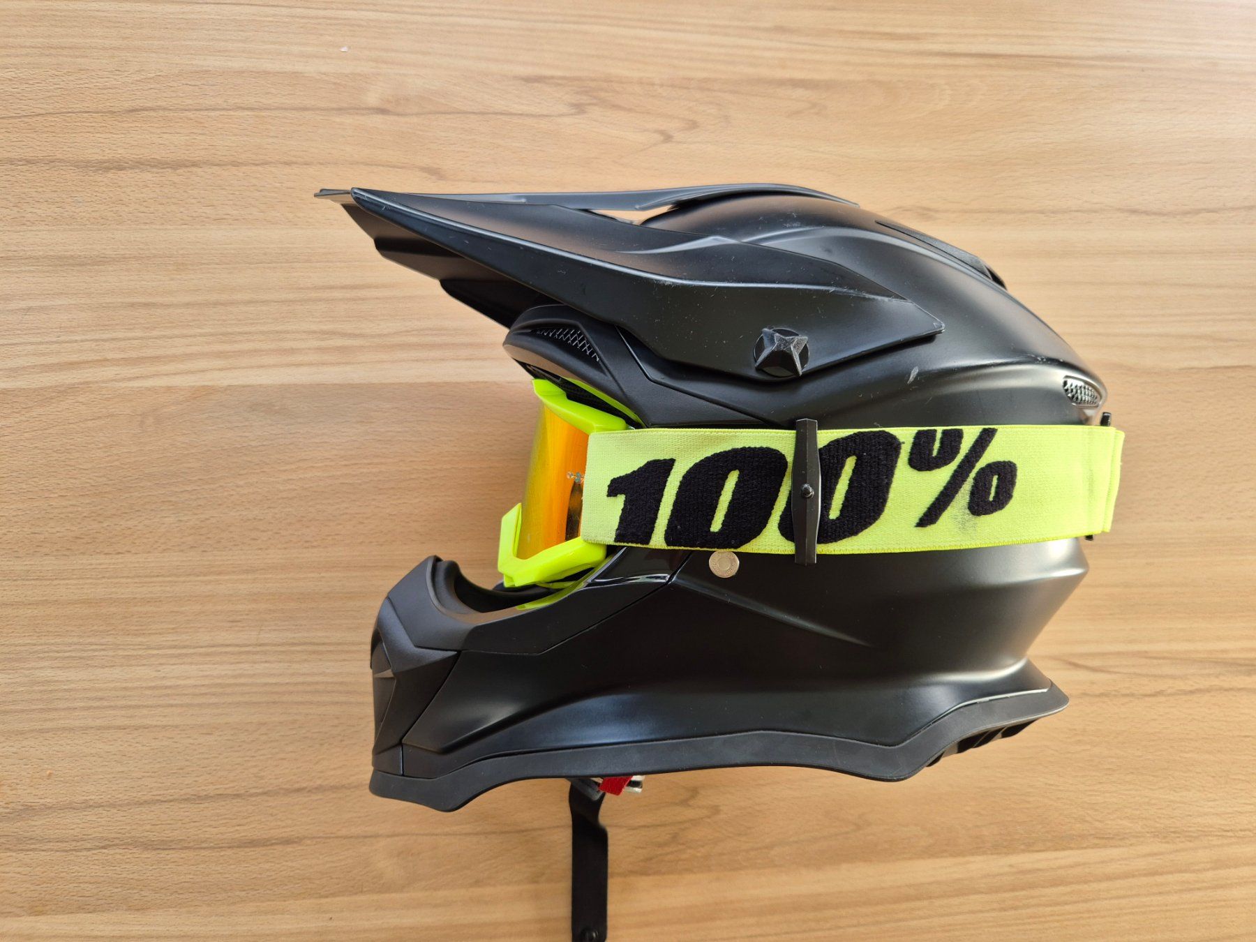 Caschi & visiere: Motorradhelm mit Cross Brille – Usato da Domat/Ems venduto da palfier14 5