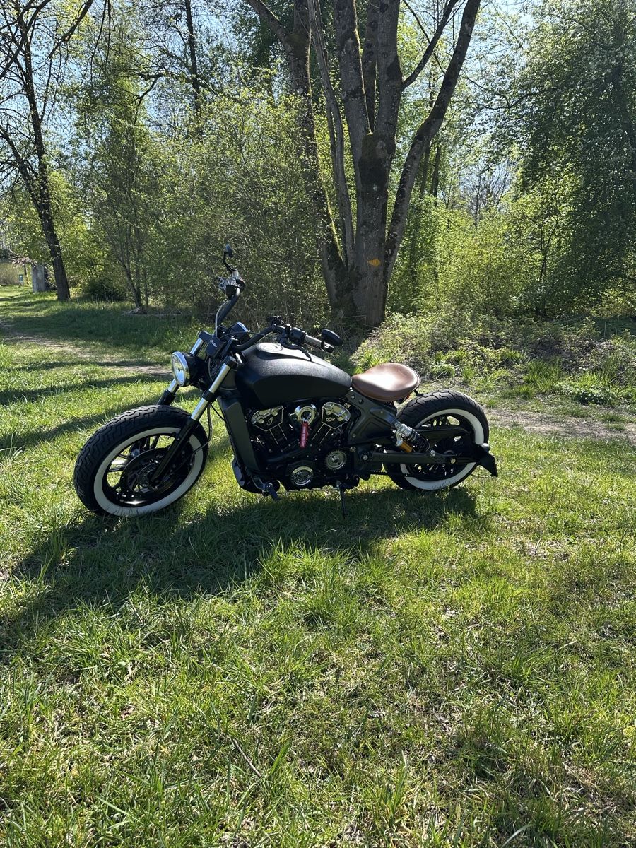 Indian Motorcycle Chopper: Indian Scout Sixty Bobber Umbau – Usato da Boswil venduto da josymizu 2