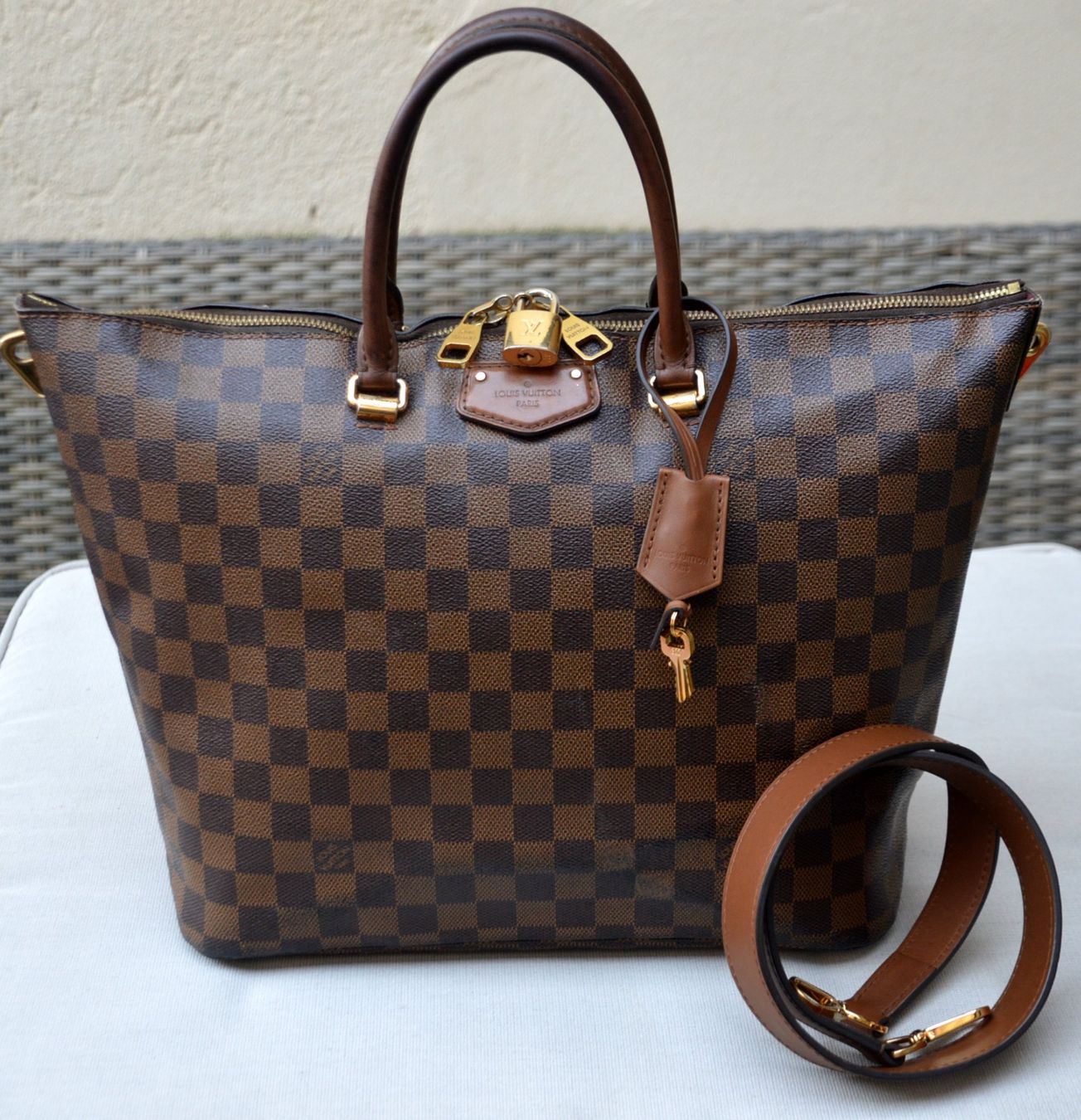 Louis Vuitton Borse da donna: Tasche Louis Vuitton Belmont sac – Usato da Collonges venduto da Auganien