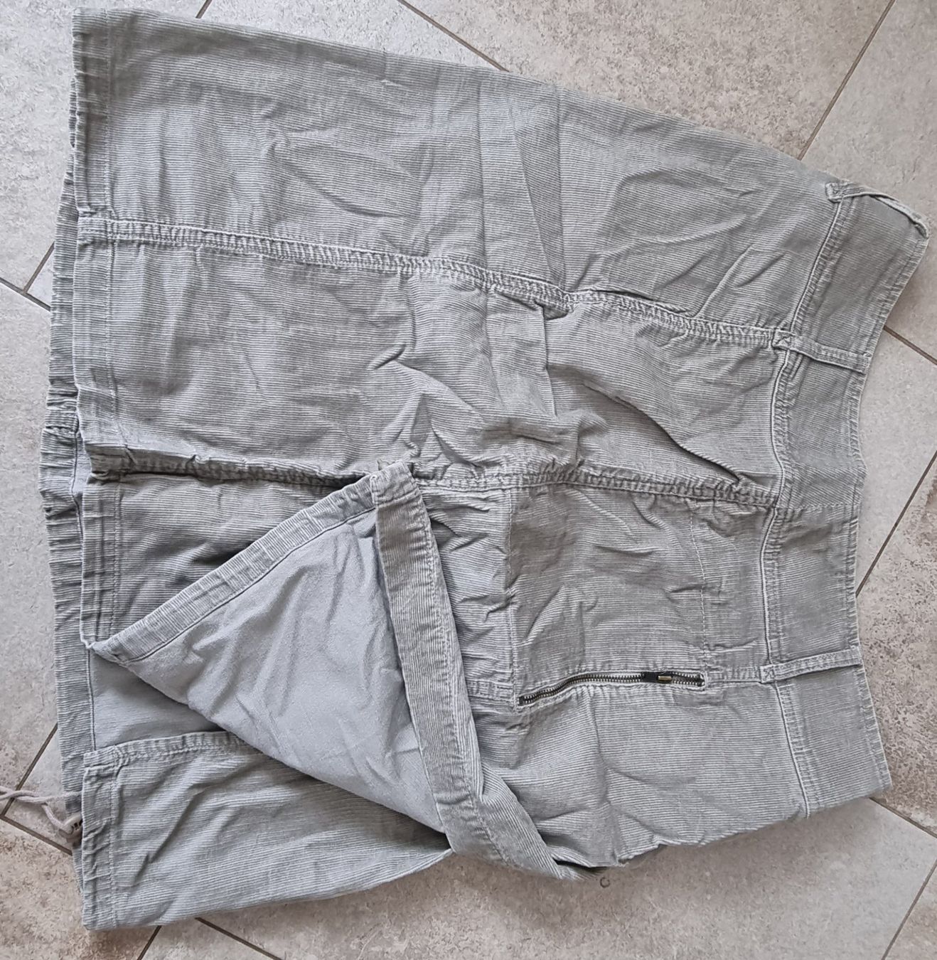 Lots de vêtements: Kleiderpaket gr.40 – D'occasion à Grossdietwil par GNOM313 4