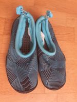 Chaussures aquatiques T.34/35