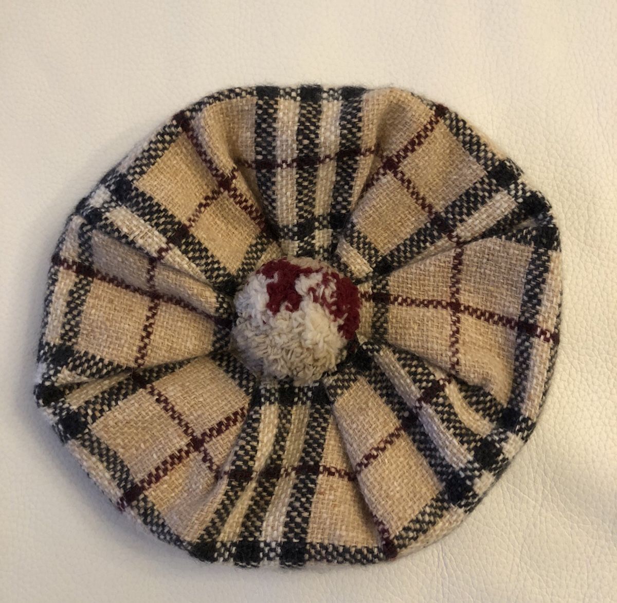 Burberry Hüte, Mützen & Caps: Burberry London bonnet tombant – Neu (gemäss Beschreibung) aus Cointrin von sacha1981 2