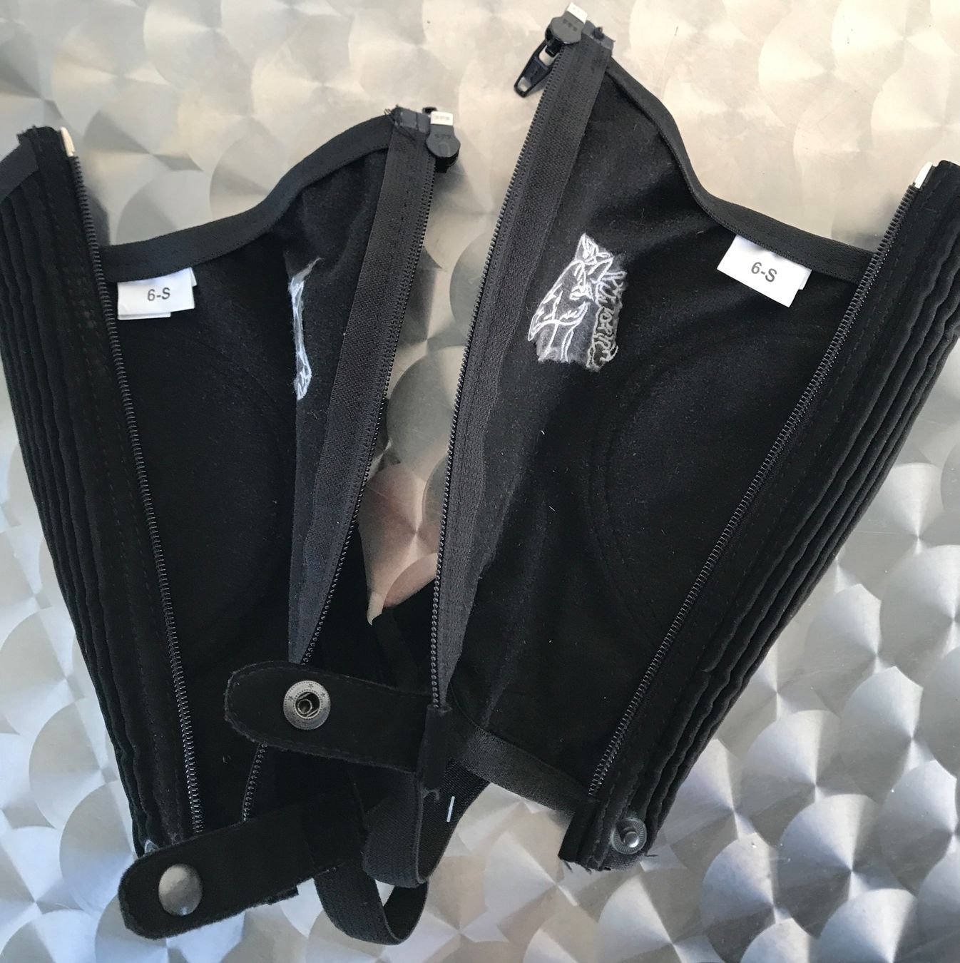 Stinchiere & Fasciature: HKM Chaps Kids, Gr. S – Nuovo (secondo la descrizione) da Ebnat-Kappel venduto da Molton 5