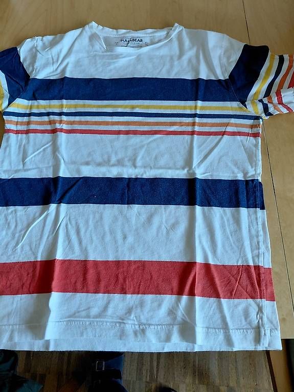 T-shirt: 5 T-shirt gr. S – Usato da Ostermundigen venduto da deb1deb1 2