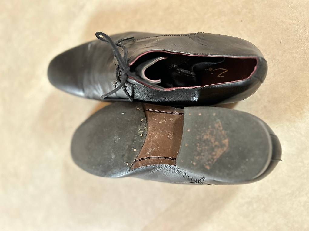 Scarpe da uomo: Chaussures en cuir pour homme – Usato da Le Locle venduto da sfe_ctq6 3