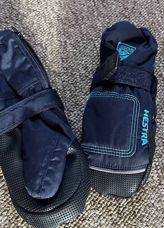 Gants & mitaines : Hestra Gr. 1 – D'occasion à Brienz BE par martada