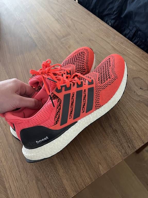 Scarpe da uomo: Adidas Ultraboost – Usato da Zürich venduto da yll_srq2 1