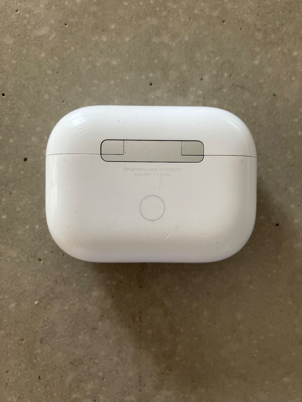 Apple Kopfhörer: APPLE AIRPODS PRO 2 Case – Gebraucht aus Lausanne von mr.v 2
