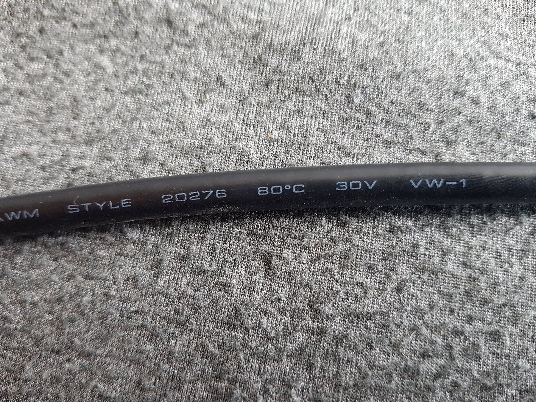 Kabel: 10Meter Kabel Display Port AWM E322376 – Gebraucht aus Othmarsingen von chrampfi01 2
