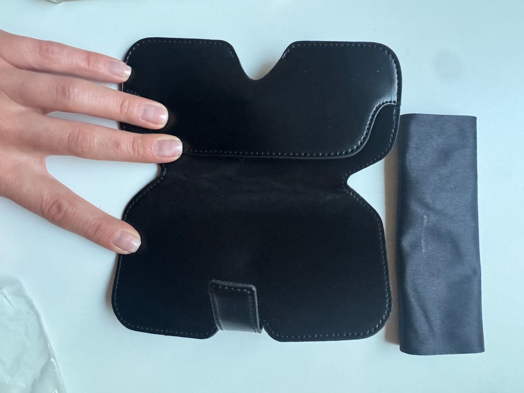 Altro in  Abbigliamento & Accessori: Saint Laurent Etui neu – Nuovo e nell'imballaggio originale da Montagnola venduto da Vol24 2