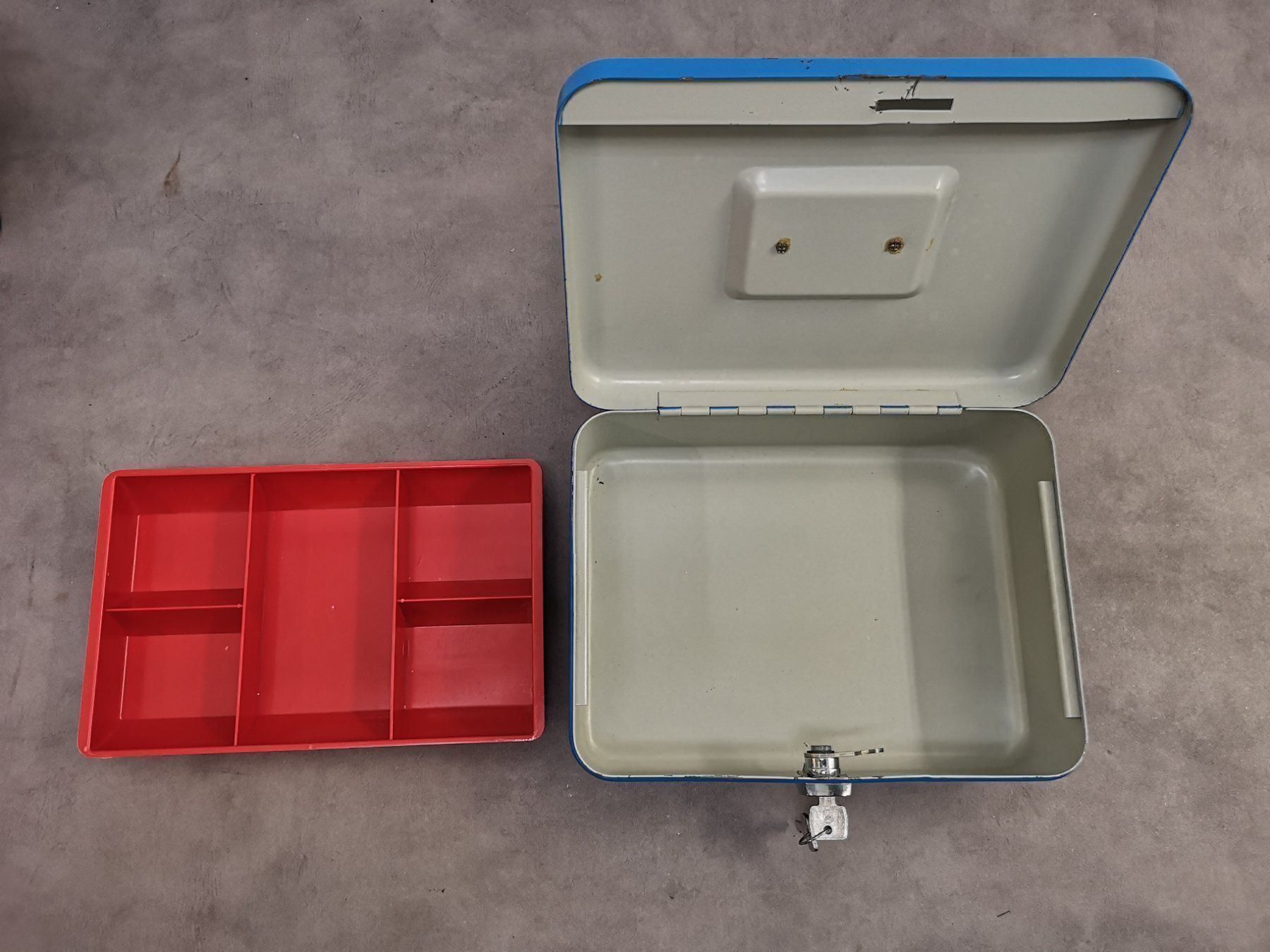 Registratore di cassa: Vintage Geldkassette blau 70er. – Usato da Nottwil venduto da Wondewa-Shop 5