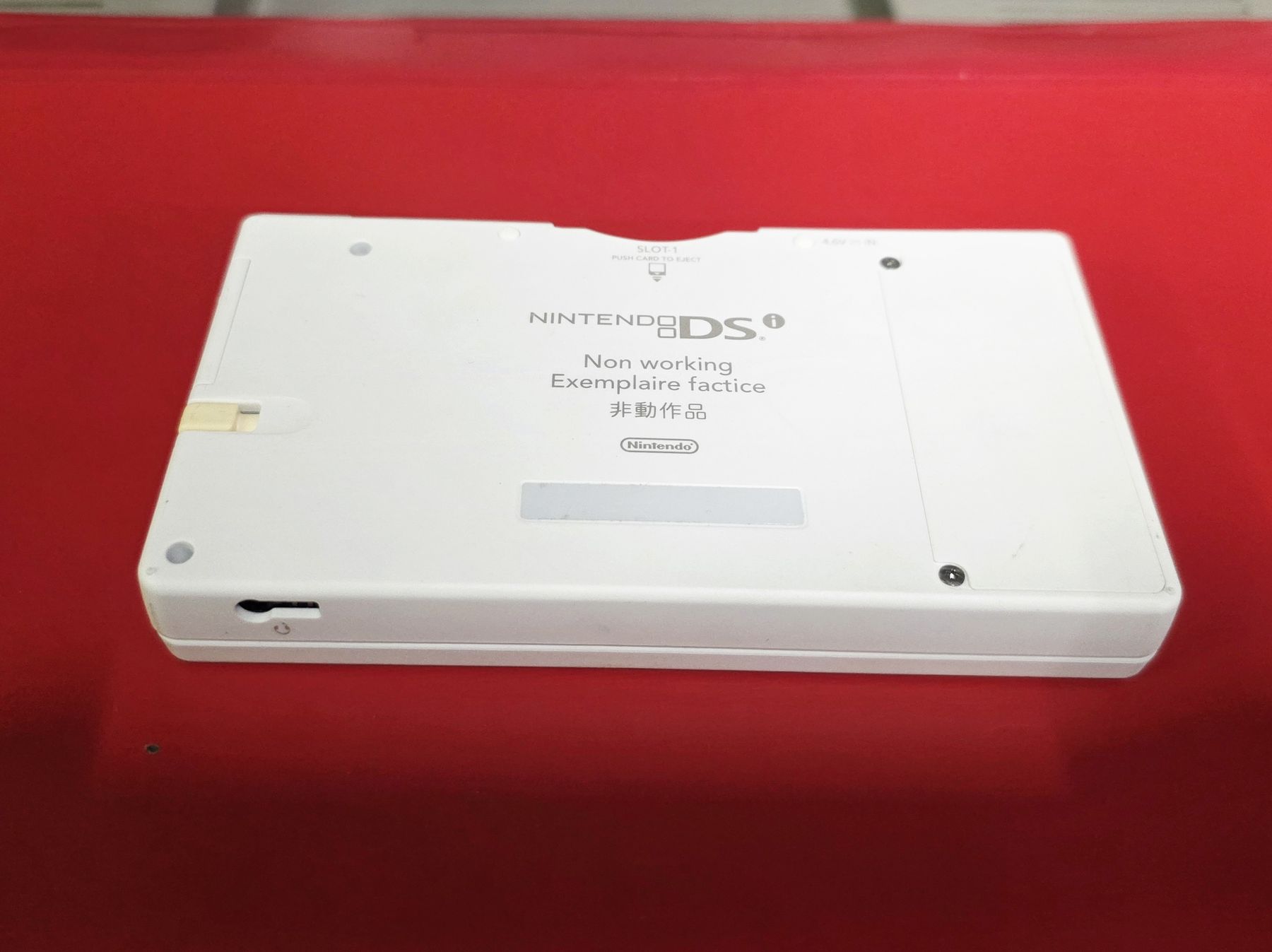 Nintendo Konsolen: Nintendo DSi Dummy Non Working Unit - Weiss – Gebraucht aus Reinach BL von _MasterK_ 4