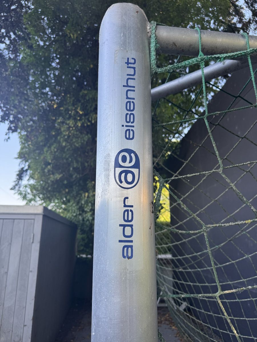 Fussball- & Hockeytore: Fussballtor Alder+Eisenhut  5 x 2 Meter – Gebraucht aus Goldach von eliane98