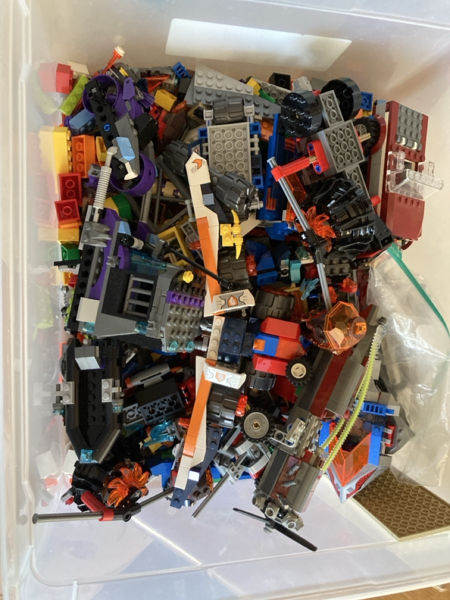 Lego Baukästen: Legos en vrac – Gebraucht aus Bursinel von SeveralLives