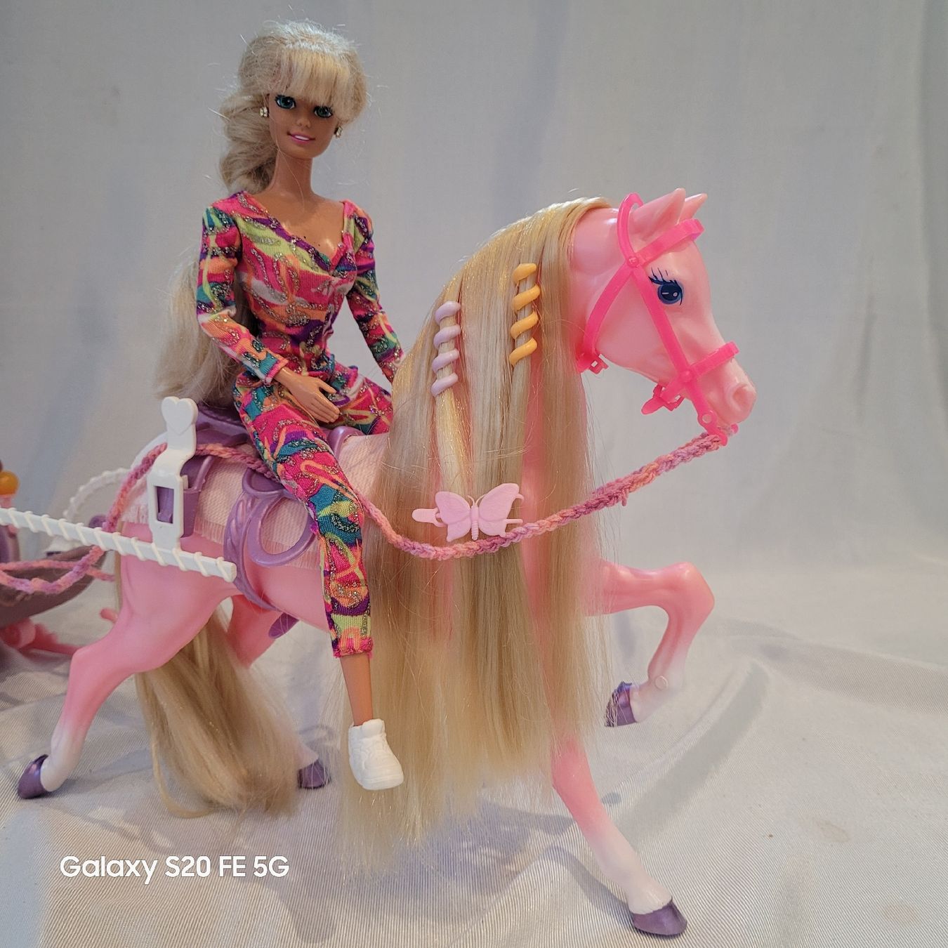Spielzeuge: Barbie Pferd Marzipan mit Schlitten – Gebraucht aus Niederbuchsiten von klengyel 7