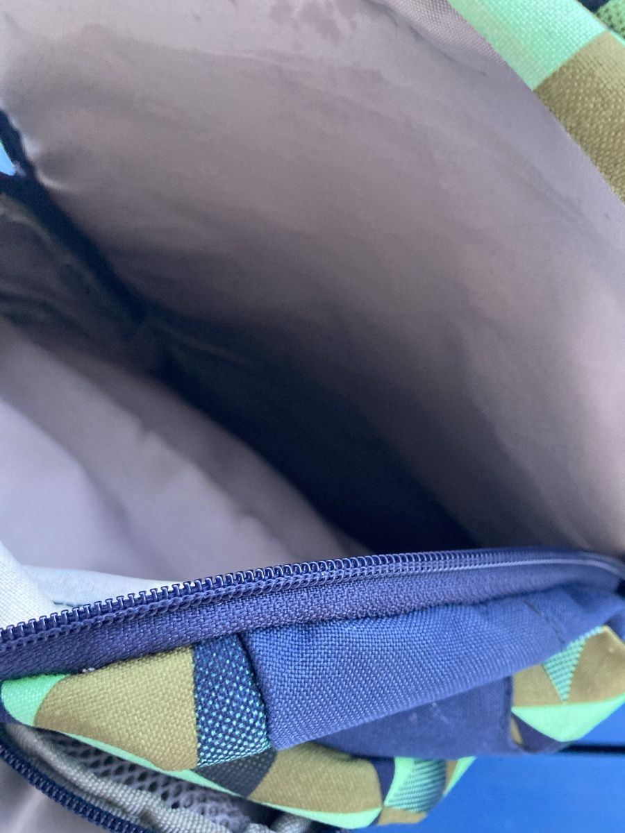 Satch Sacs à dos: Rucksack mit geometrischem Muster Marke Satch – D'occasion à Otelfingen par pat_8jmb 6