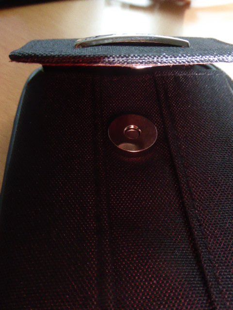 Borse: Smartphone Tasche – Nuovo e nell'imballaggio originale da Winterthur venduto da Bulldog5 3