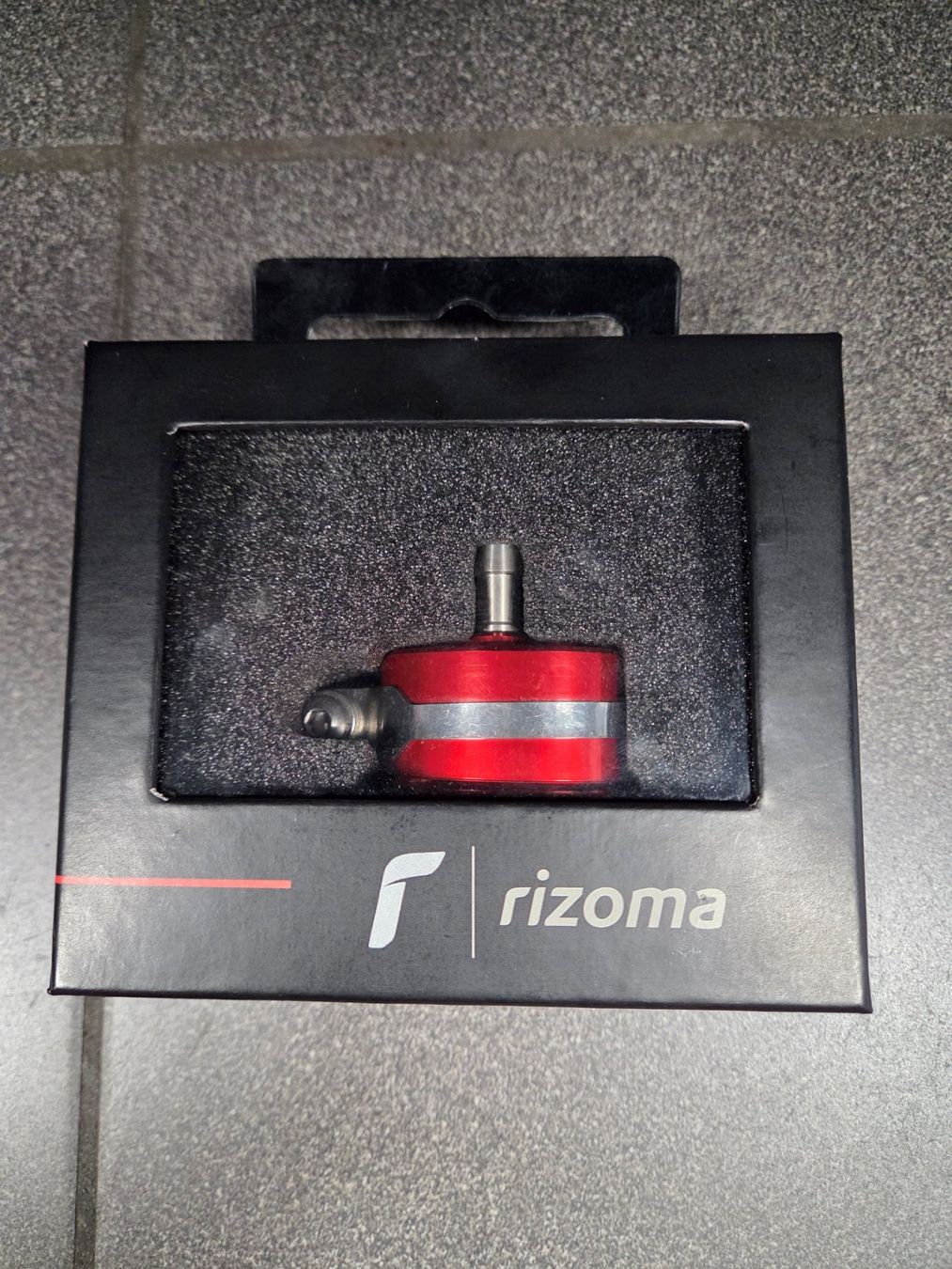 Rizoma Tutti i ricambio per moto: Rizoma Brems-/Kupplungsflüssigkeitsbehälter – Nuovo e nell'imballaggio originale da Frauenfeld venduto da Moto77_AG 1