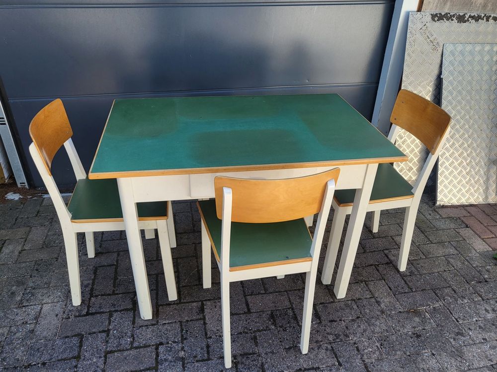 60ER JAHRE KÜCHENTISCH MIT STÜHLEN | Kaufen auf Ricardo