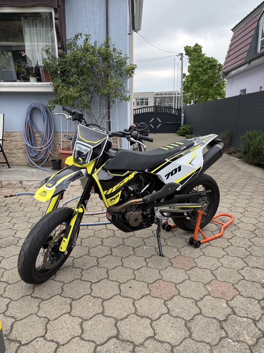 Husqvarna Strasse: Husqvarna 701  – Gebraucht aus Oberwil BL von ystli2003