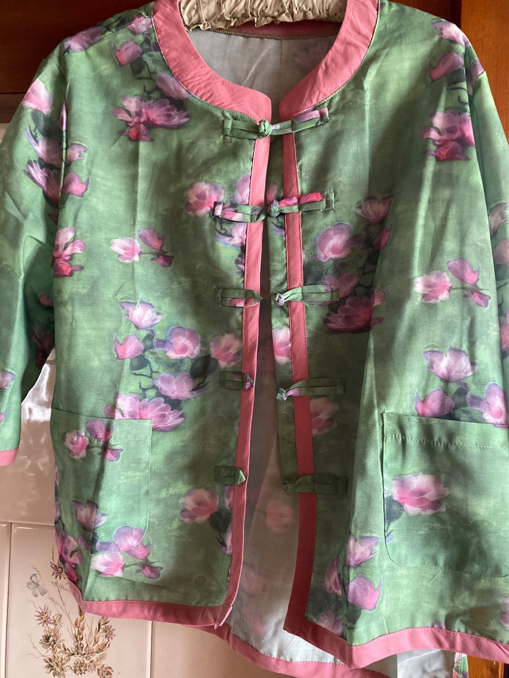 Giacche: Sommer Jacke mit Blumenmuster, Grösse XL – Nuovo e nell'imballaggio originale da Amden venduto da stewa03 1