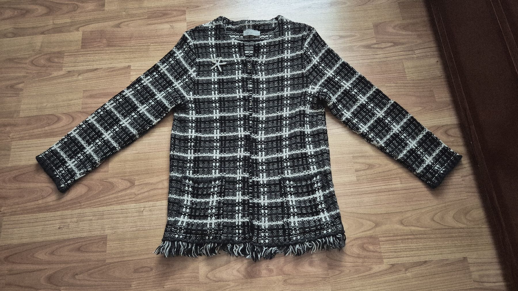 Giacche: Strickjacke, schwarz/weiss, Gr. S – Usato da Nürensdorf venduto da conceicao74