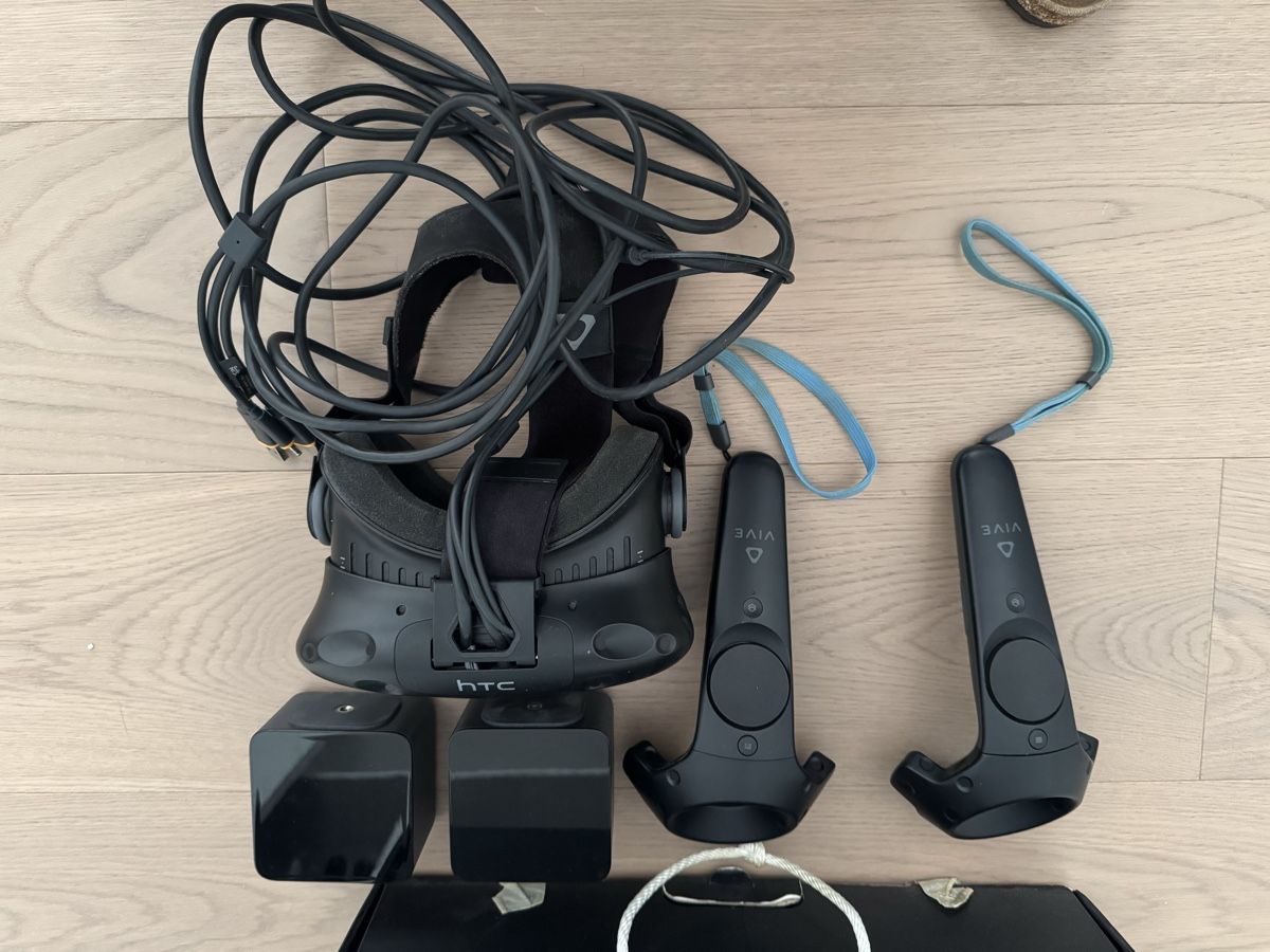 HTC VR Brille: HTC Vive SteamVR Brille – Gebraucht aus Chur von turtleneck94 2