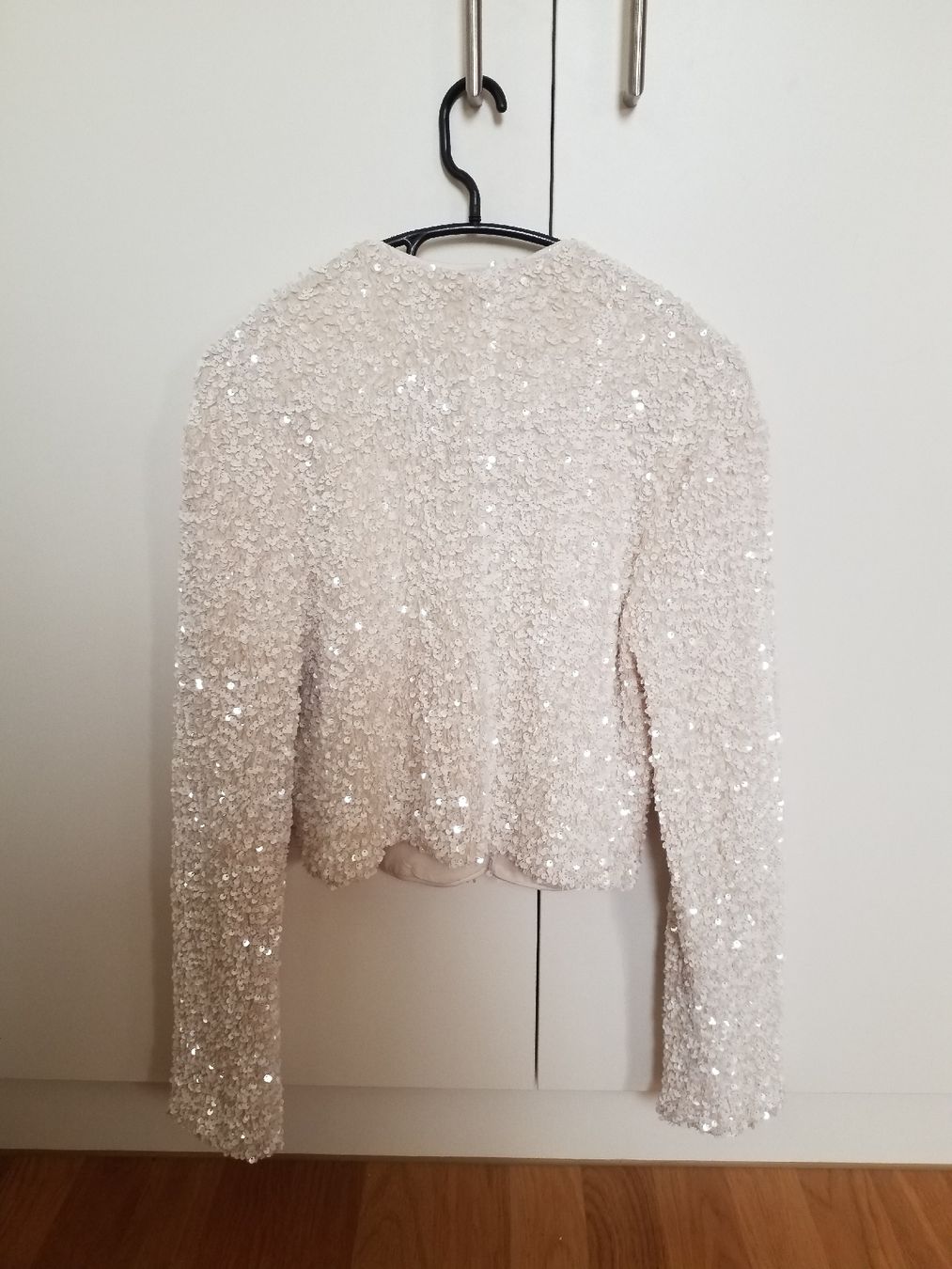 H&M Giacche: Elegant Stylish Cardigan – Usato da Luzern venduto da _Lobster_ 1