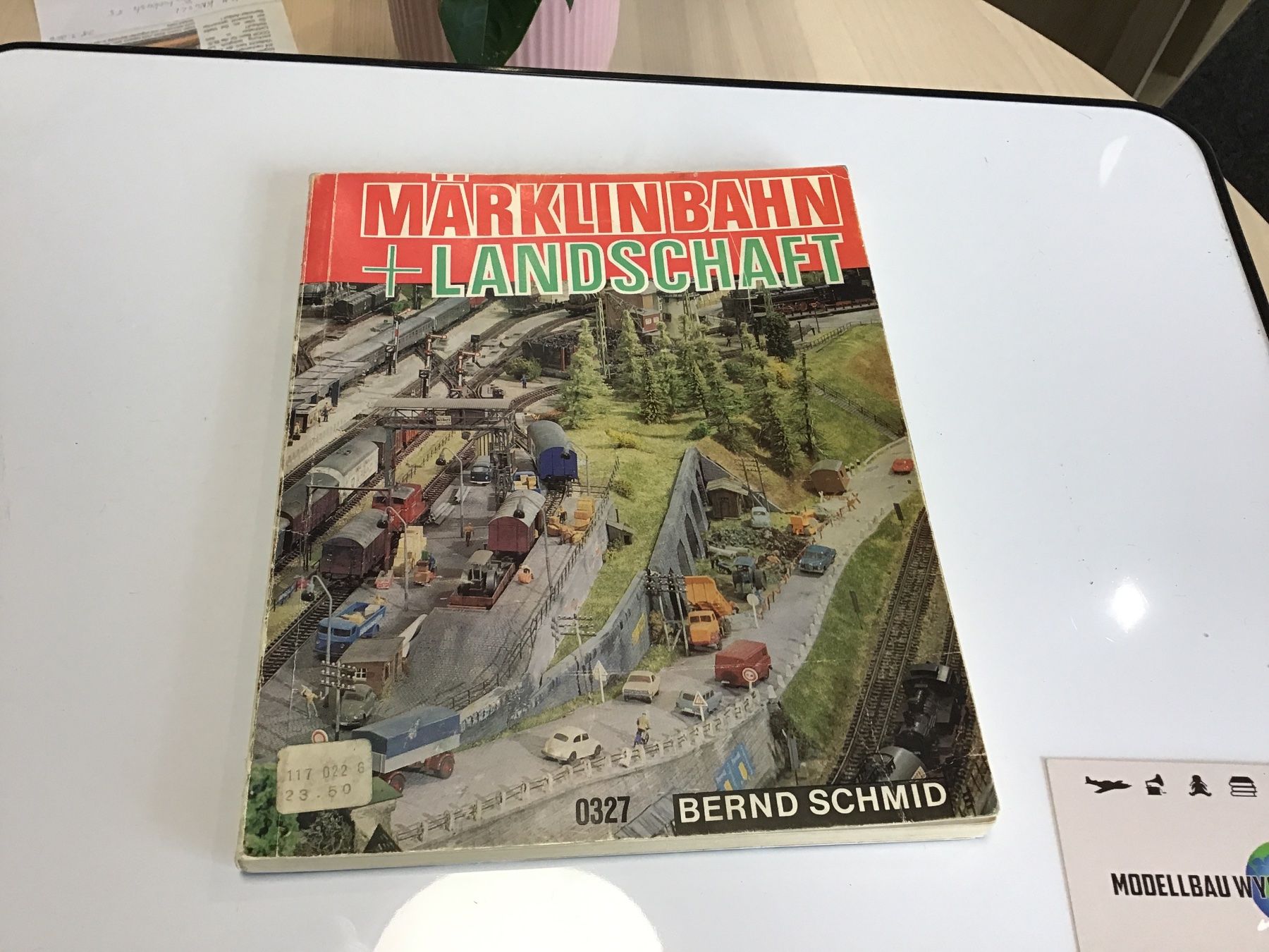 Märklin Modellini di ferrovie: Märklinbahn + Landschaft, Modellbau-BuCH – Usato da Männedorf venduto da Modelle-aller-Art