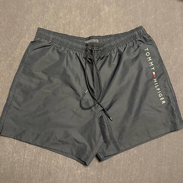 Tommy Hilfiger Hosen: Tommy Hilfiger Badehose / Grösse XL – Neu (gemäss Beschreibung) aus Zürich von Faetze0