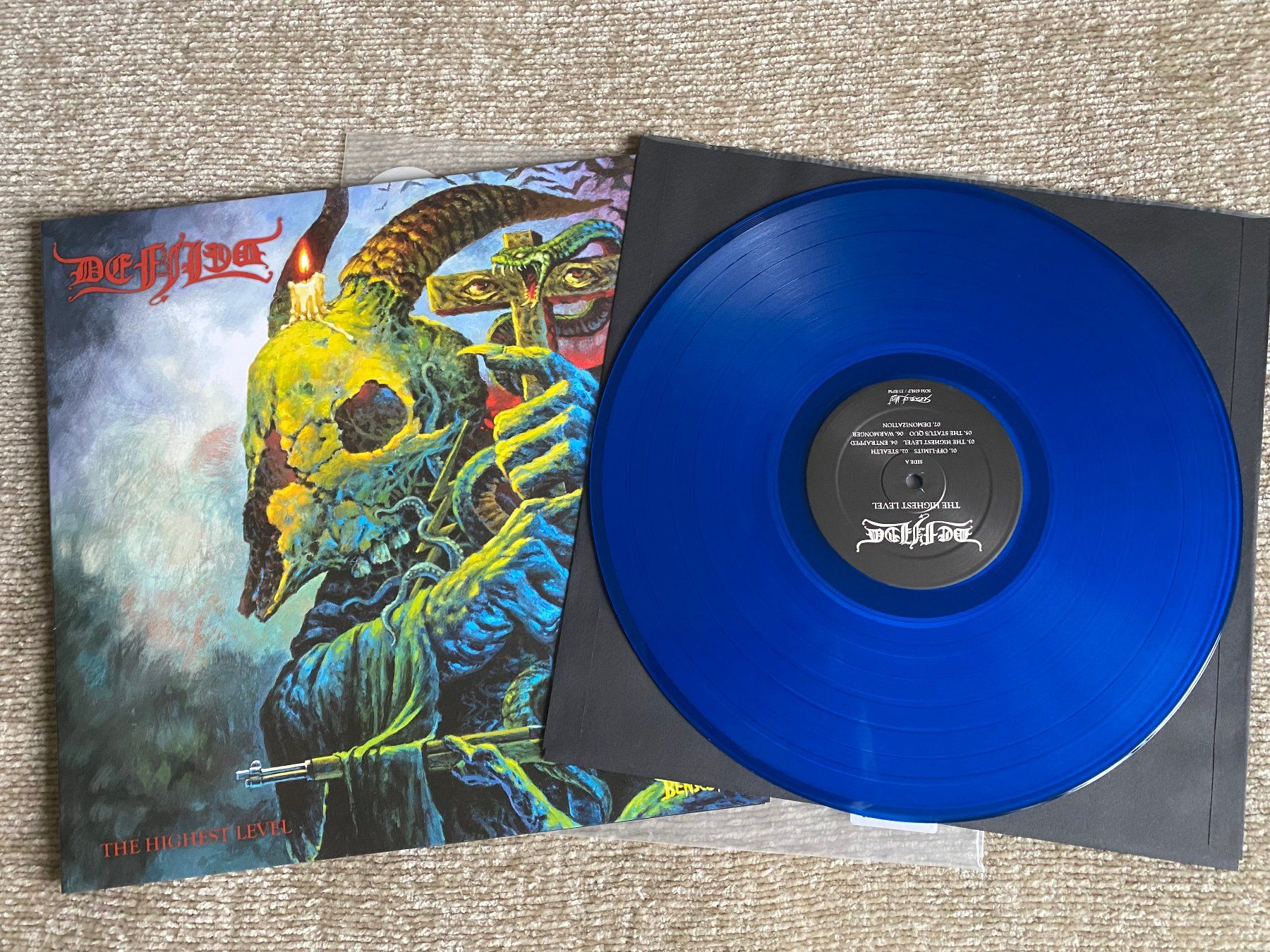 Dischi in vinile: Defiled – The Highest Level / LP Blue – Usato da Basel venduto da Dinosauce