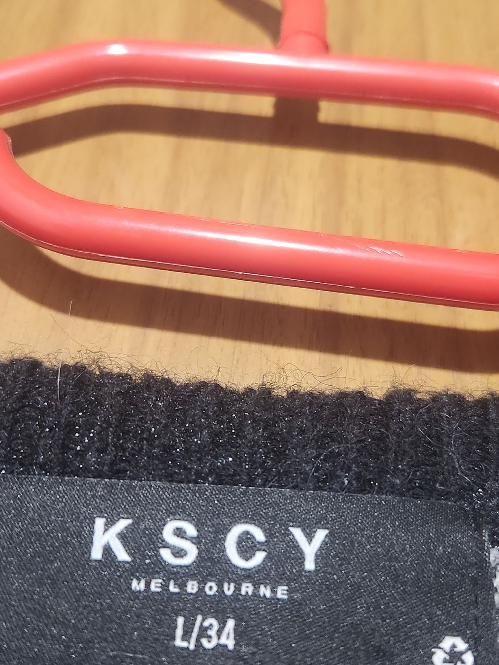 Maglioni & Felpe: Pull KSCY MELBOURNE noir blanc motif L/34 – Usato da Niedergösgen venduto da Eva2410 3