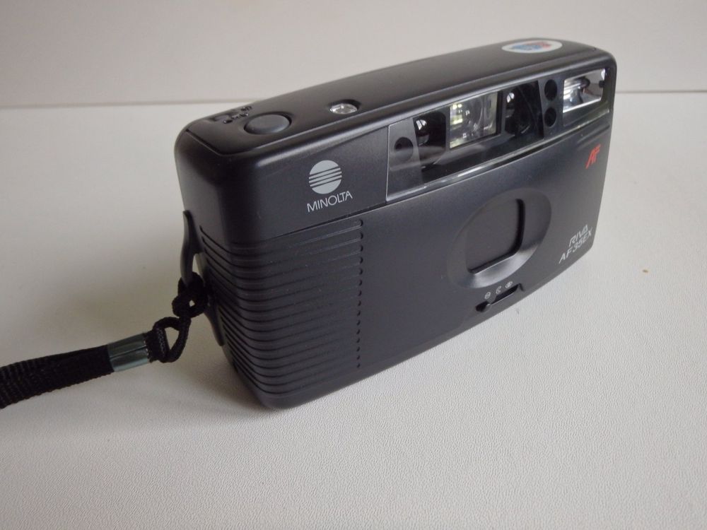 Appareil Photo Argentique Minolta Riva AF 35 – Compact Vintage
