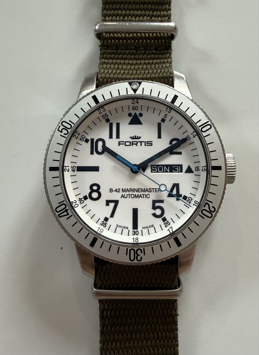 Fortis Orologi: FORTIS B-42 Marinemaster Automatic mit Tag/Datum FULL SET – Usato da Büetigen venduto da Mo_driver99
