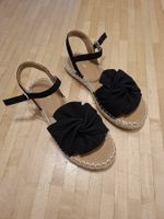 Sandalen schwarz mit Knoten Optik Grösse 37