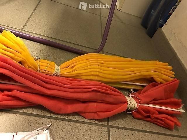 Tende: 2x Kinderzimmer Vorhänge – Usato da Rheineck venduto da Princessaitaliana