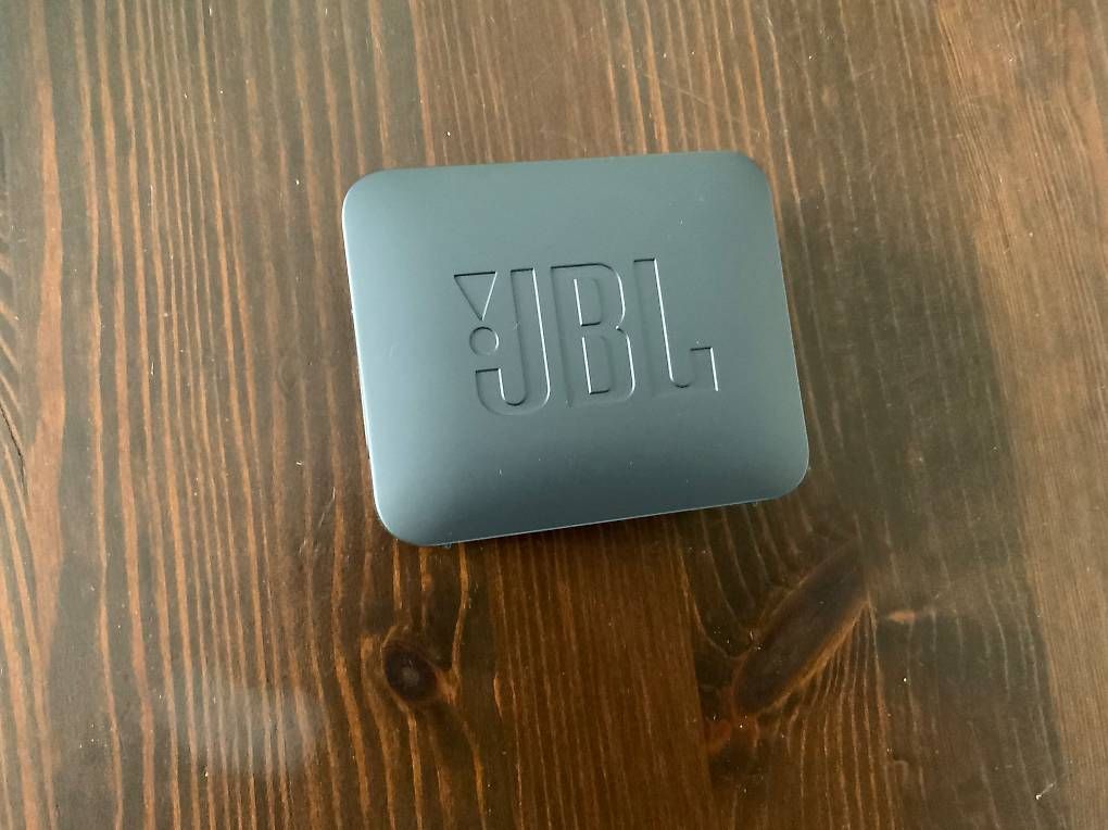 JBL Haut-parleurs: JBL Go Essential Waterproof Böxli – Neuf avec emballage d'origine à Jona par ldi_2zgq 4
