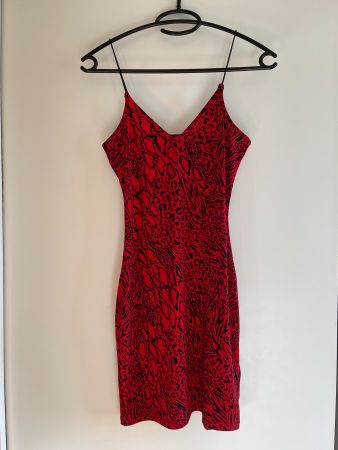 Robe rouge H&M taille XS