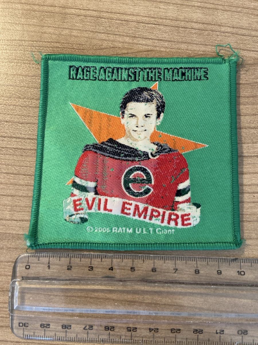 Patches: Rage Against The Machine Aufnäher / Patch – Gebraucht aus Winterthur von eichruss