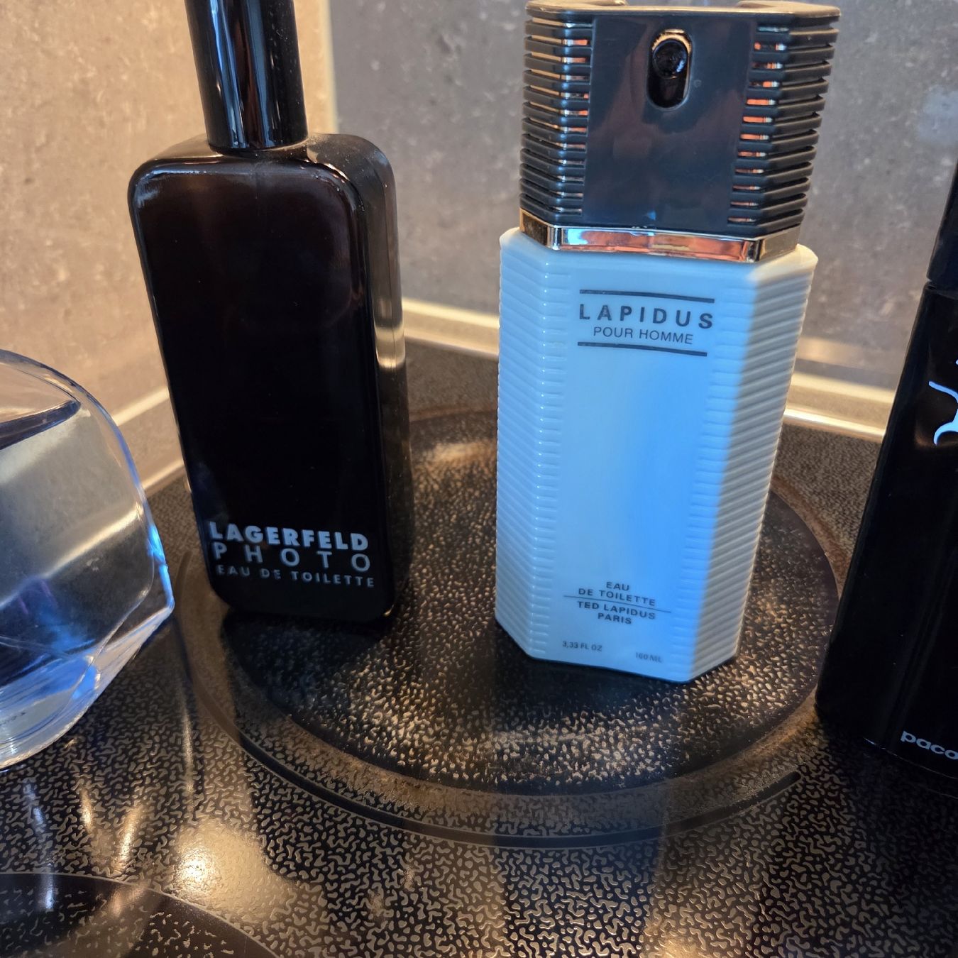 Profumi & Eau de Toilette: Parfum Herren Konvolut  – Usato da Stans venduto da Ducati16 2