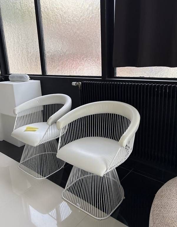 Fauteuils: Fauteuil cuir blanc design  – D'occasion à Rolle par geo_xl8h 1