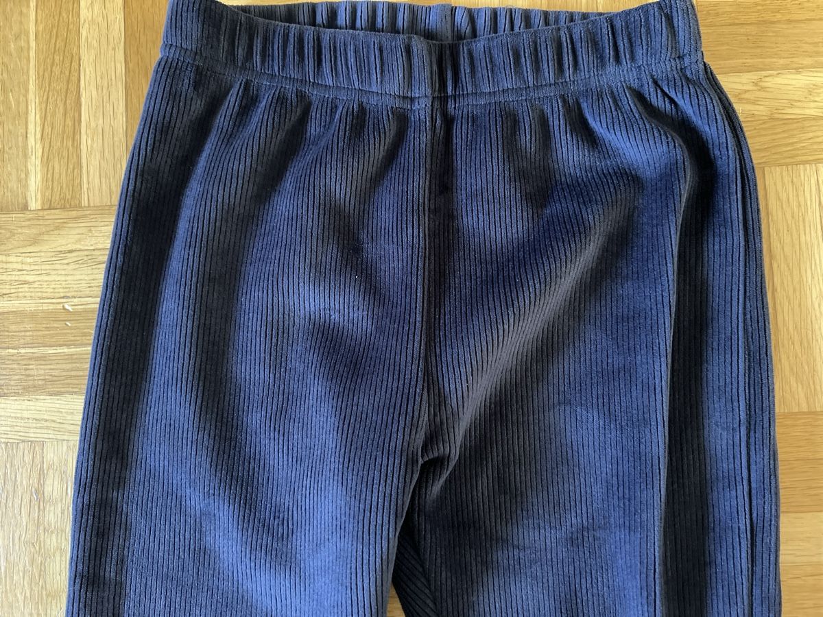 Calze & Collant: samt weiche Leggings dunkelblau - Grösse 128 – Usato da Zuchwil venduto da Commander0 1