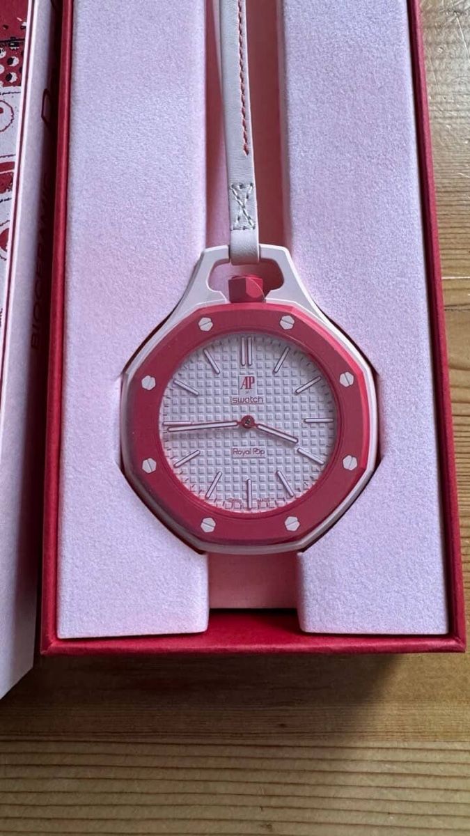 Audemars Piguet Orologi: Swatch x Audemars Piguet AP Otto Rosso – Nuovo e nell'imballaggio originale da Bern venduto da alekswhite 2